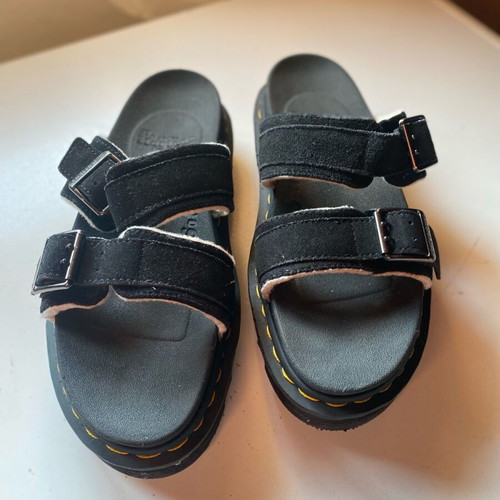 Dr. Martens slippers like new, size 41, black and white