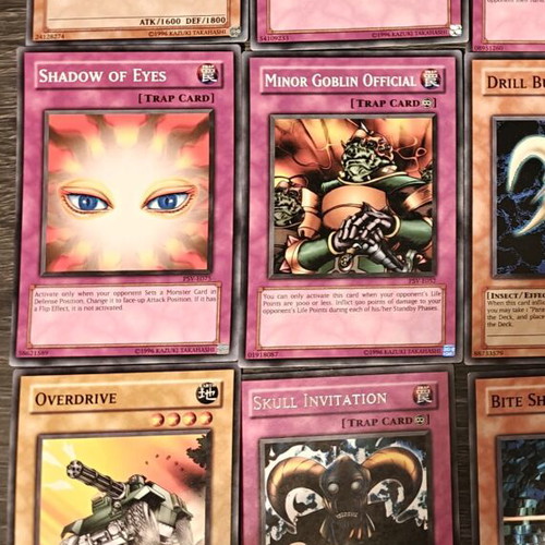 Yu Gi Oh psv cards like new, pack of 17