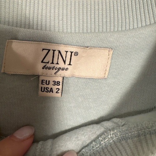 Zini sweatshirt like new, turquoise mint color