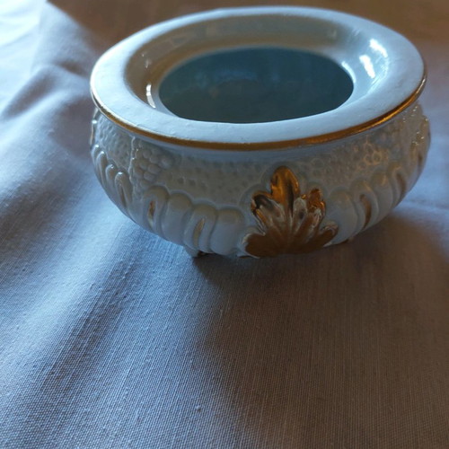 Vintage Capodimonte bowls used 13×8 cm and 11×7 cm with 24k gold