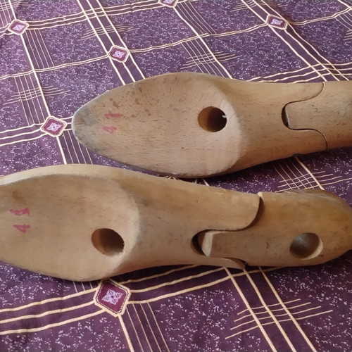 Traditional Leather Tsarouhia Set with Wooden Shoe Trees used, size 41
