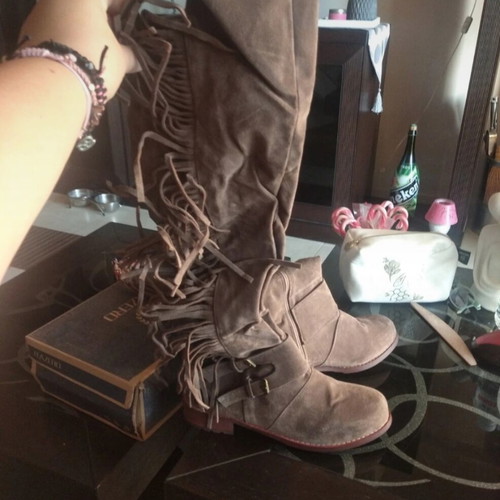 Suede leather boots new with fringes cowboy style