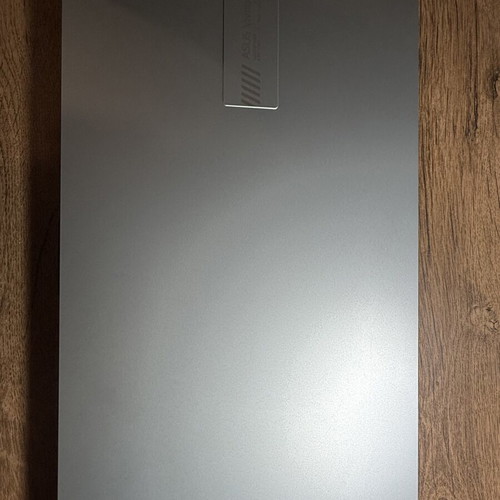 Asus Vivobook Go 15 E1504FA laptop, AMD Ryzen 3, 8GB RAM, 512GB SSD