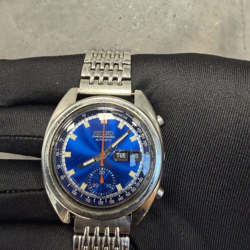 Seiko 6139-6012 vintage chronograph 1977, used automatic watch