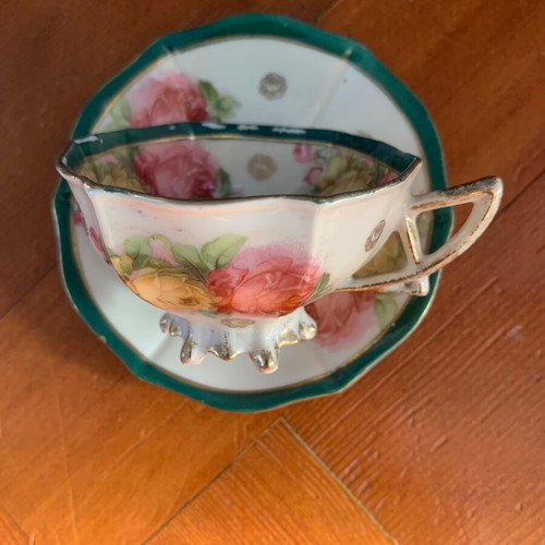 Victoria ware cup and saucer like new, Austrian antique 1904-1918