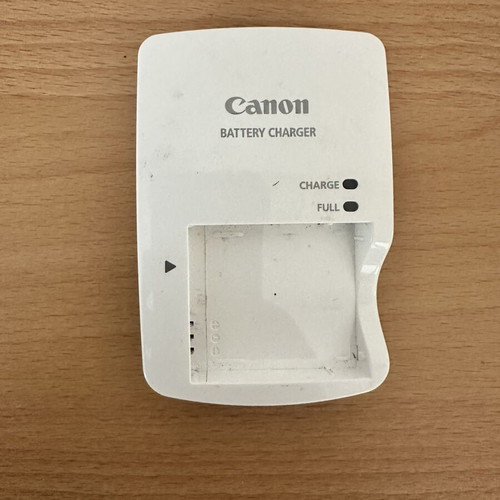 Canon CB-2LYE camera battery charger used, functional