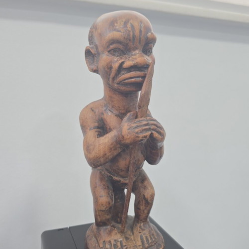Vintage African wooden warrior sculpture, 27 cm, solid wood