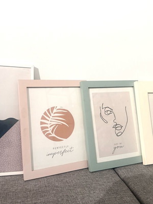 Σετ 4 μοντέρνα κάδρα σαν καινούργιο