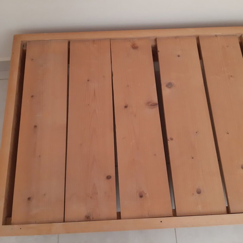 Divan Frame used, dimensions 170x70x28 cm