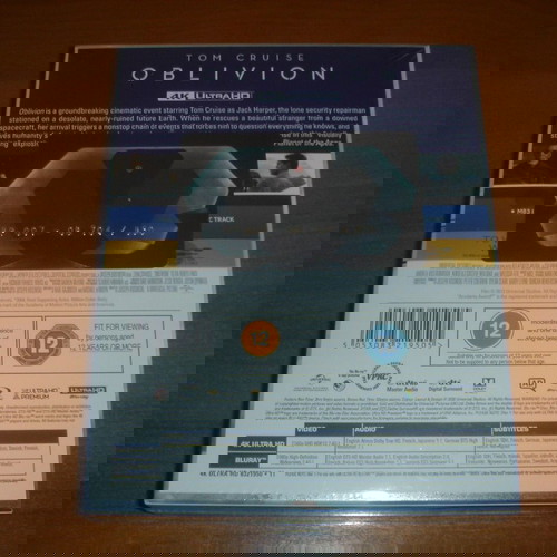TOM CRUISE / OBLIVION / EVERYTHING BLU 4K!!!!