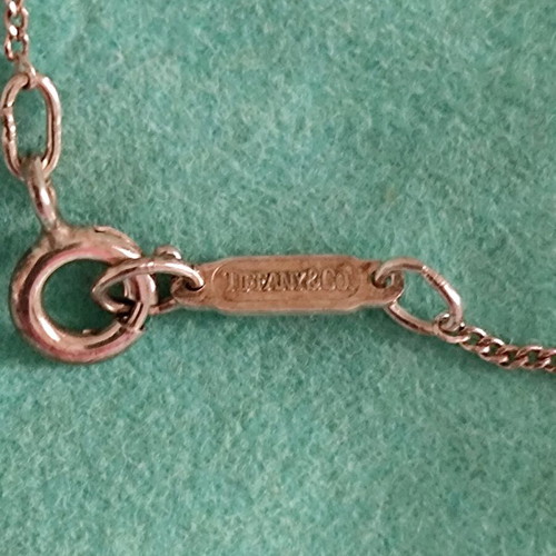 Tiffany&Co. 925 Silver Vintage Puffy Heart Necklace Like New