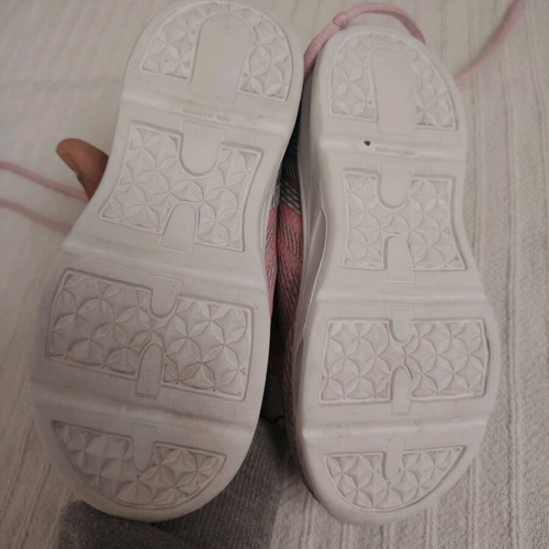 Snickers girls' athletic shoes like new, colorful with lights
