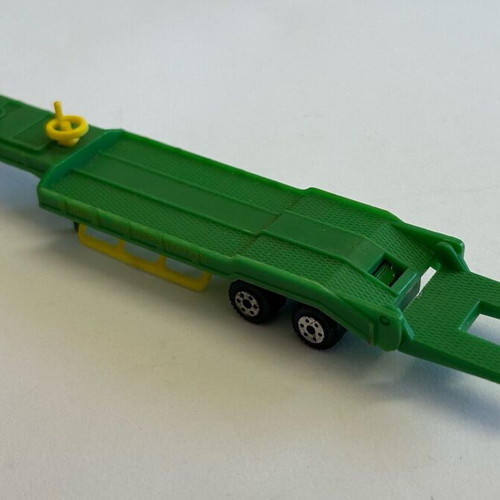 Road Champs Robbins Transportation Flatbed Trailer used