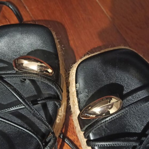 Komis & Komis women's platform sandals like new, size 38, black and beige