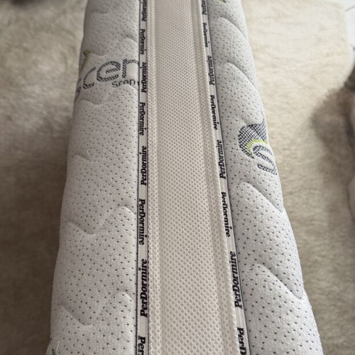 Perdormire single mattress like new with memory foam and Scensic fabric