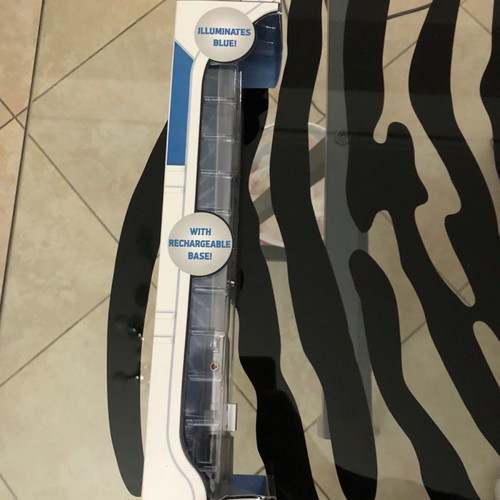 Star Wars USB Lightsaber Lamp new with blue light and rechargeable base
