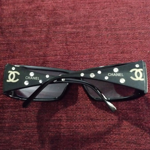 Chanel Vintage Sunglasses C.106/80 Black with Rhinestones and CC Logo like new