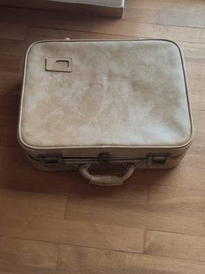 Vintage suitcase like new, beige