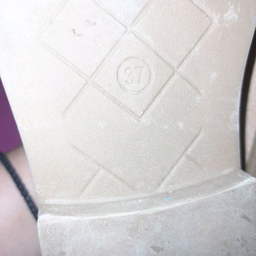 Suede moccasins new size 37 beige with buckle