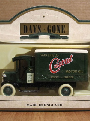 Lledo 1926 Dennis Delivery Van ''Castrol'' New
