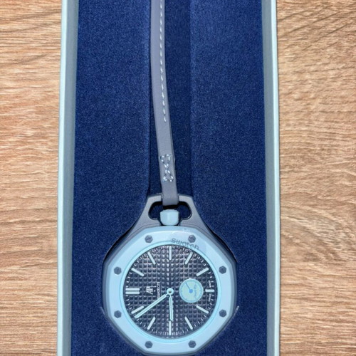 Swatch x Ap Royal Pop Blue Quartz Watch like new