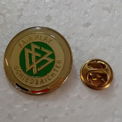 Collectible German Referee Fair Play Pin new