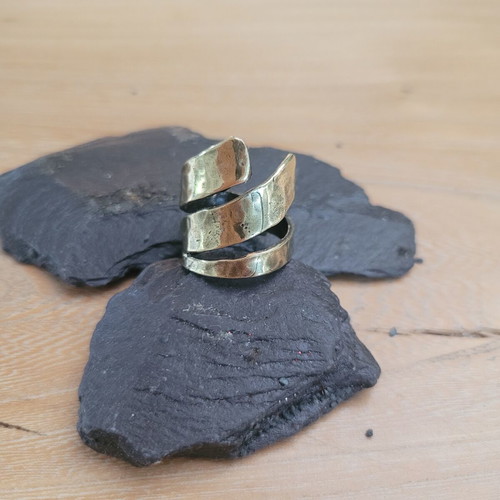 Bronze adjustable ring, gold color