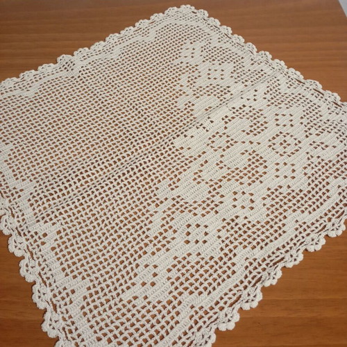 Set of 2 handmade doilies new