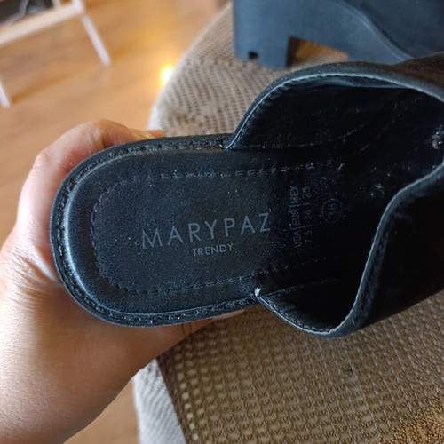 Marypaz slippers size 38, black