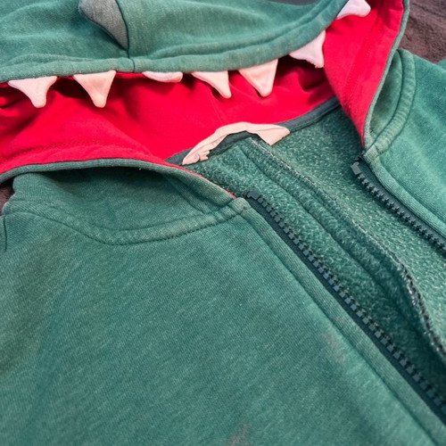 Dragon cardigan used for boys H&M green size 122 cm age 7