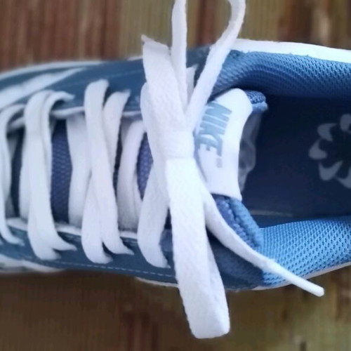 Nike Phantom sneakers size 38.5 like new, white and turquoise