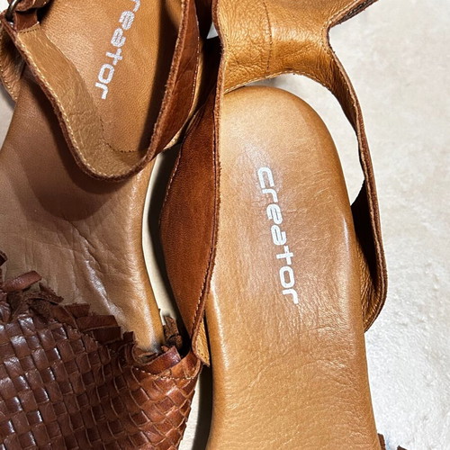 Women's brown leather sandals anatomical like new, Creator