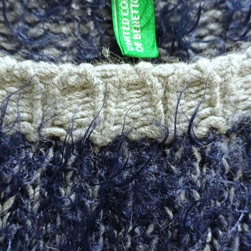 Benetton girls' sweater 2XL like new, dark blue with grey
