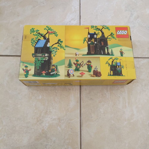 LEGO Castle GWP Forest Hideout 40567