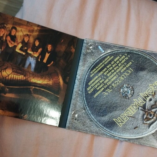 Iron Maiden Powerslave CD like new, metal genre