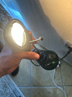 Table lamp like new, convenient and adjustable