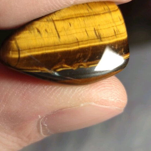 Tiger's Eye set new, 3 samples with strong iridescence