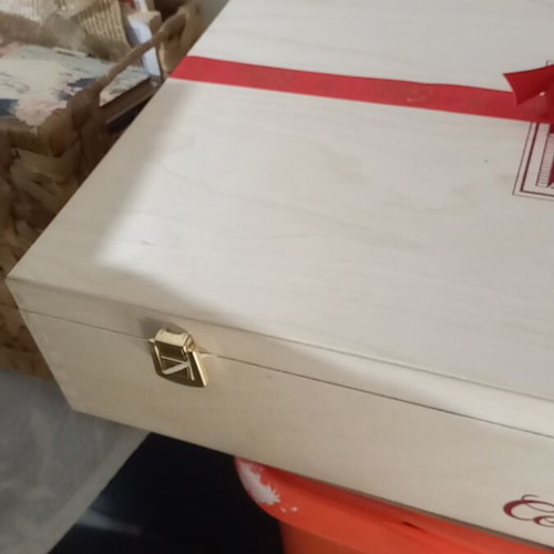 Wooden box for six wines new