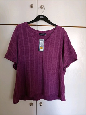 Marks and Spencer purple blouse new with elasticity XXL