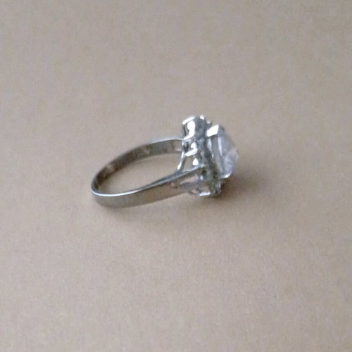 Silver 925 solitaire ring with heart-shaped zircon