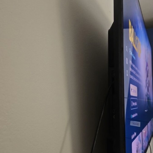 Hisense Smart TV 4K 55in like new