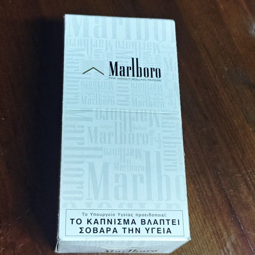 Marlboro Fine Weight Rolling Papers pack of 50, new