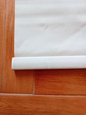 Blackout roller blinds ecru like new, set of 2, 157x250cm