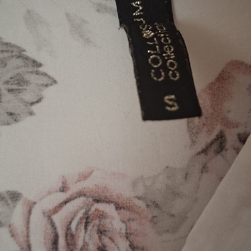 Colloseum floral blouse like new, size S, multicolor