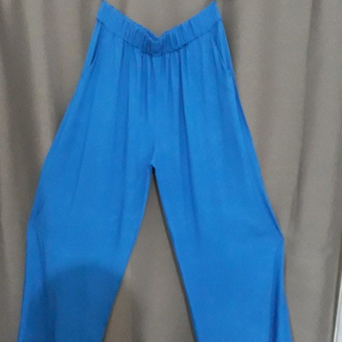 Γυναικεία παντελόνα μπλε καλοκαιρινή Plus Size XXL/XXXL καινούργια με λάστιχο στη μέση