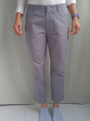 Nicole Farhi women's chino capri pants size S W28 L25, gray