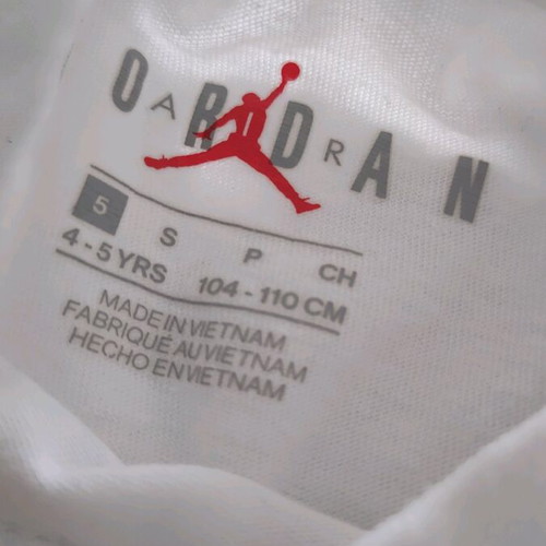 Jordan blouse used for boys 4-5 years 104-110