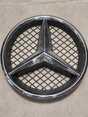 Front grill emblem Mercedes W204 used, 18.5cm diameter
