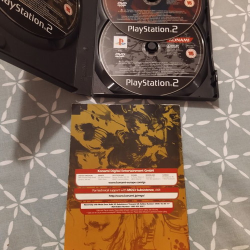 Metal Gear Solid 3 Subsistence PS2 like new with English manual