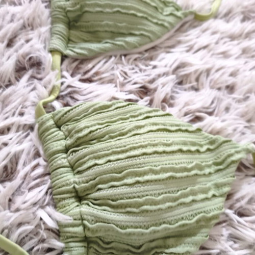 Bikini set like new, pastel light green, size S